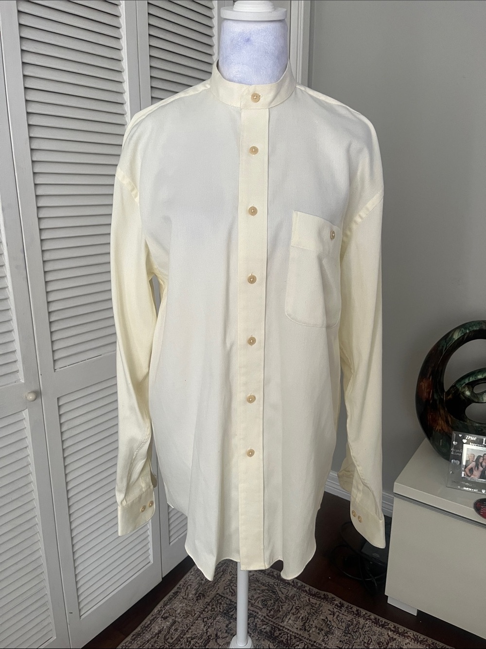 Yves Saint Laurent Cream Button-Front Mandarin Collar Shirt Sz 15.5 34-35